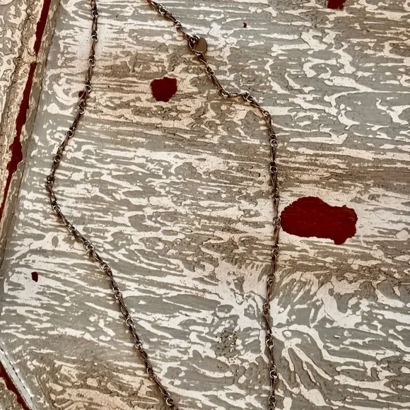 Elegant Silver Chain Necklace - Picture 2 of 12